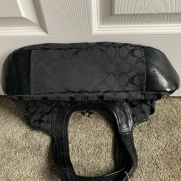 Coach Handbag - Picture 4 of 5